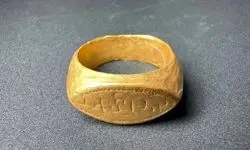 کشف حلقه طلایی ۲۰۰۰ ساله در تایلند