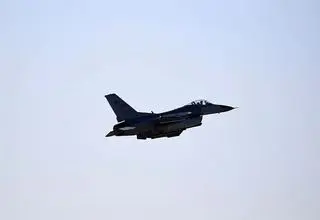 جنگنده آمریکایی بر فراز ایران سقوط کرد
