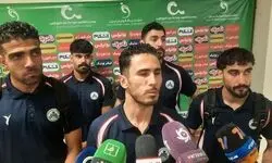 اعتراض کاپیتان ذوب‌آهن به مردود شدن گل دوم مقابل نساجی