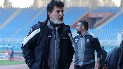 بیانی: پرسپولیسی‌ها باید از آسانی بترسند/ خسرو و وریا بازیکنان را برای دربی توجیه کنند