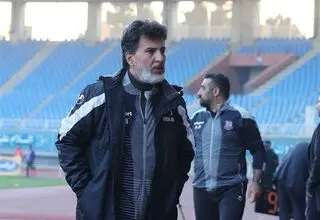مشکل استقلال، کادر فنی است/ اشتباهات بازیکن 100میلیاردی یعنی یک‌جای کار می‌لنگد