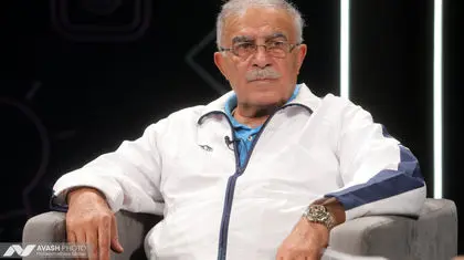 روشن: تاجرنیا با این وضعیت تیم چطور می‌خواهد رای بیاورد؟