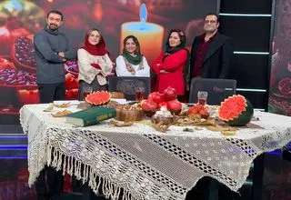 دورهمی یلدایی آوش با حضور 4 صداپیشه پر سر و صدا