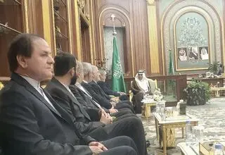 دیدار هیات پارلمانی ایران با نایب‌رئیس مجلس عربستان
