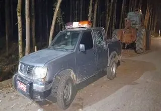 زخمی شدن فرمانده یگان و ۲ مامور منابع طبیعی در تیراندازی قاچاقچیان +فیلم
