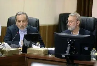 عراقچی: لاریجانی نقطه اتکایی برای نظام تصمیم‌سازی کشور به شمار می‌رفت