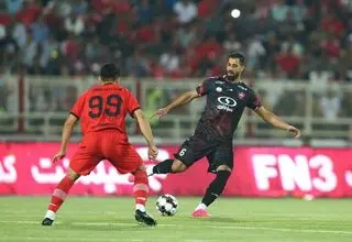 تراکتور ۰ - ۰ پرسپولیس؛ آغاز نیمه دوم