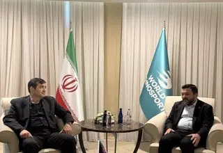 دنیامالی: مردم ایران زیر بار ذلت و سازش نمی‌روند