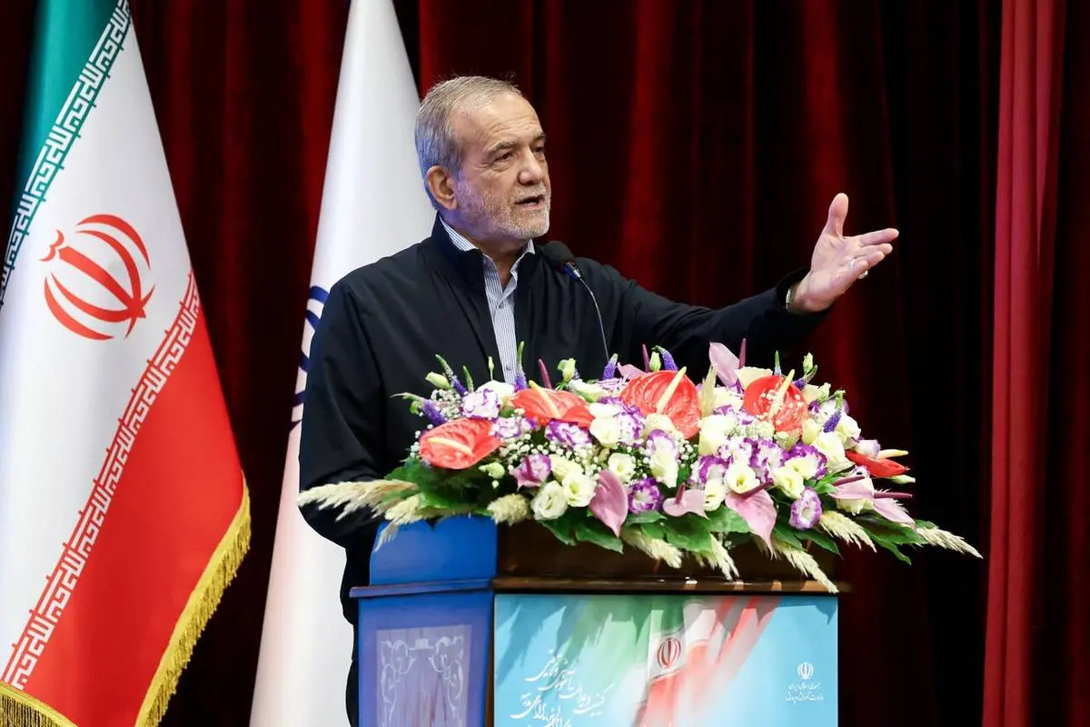 پزشکیان: ماهانه ۵ میلیون تومان از حقوقم را به پویش بساز مدرسه میدهم