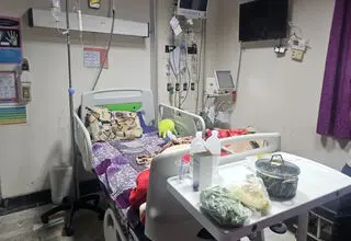 سایه‌ جنگ بر بالین کودکان مبتلا به سرطان/ واکاوی تخلیه بیمارستان شهید بقایی اهواز از منظر حقوق بین الملل