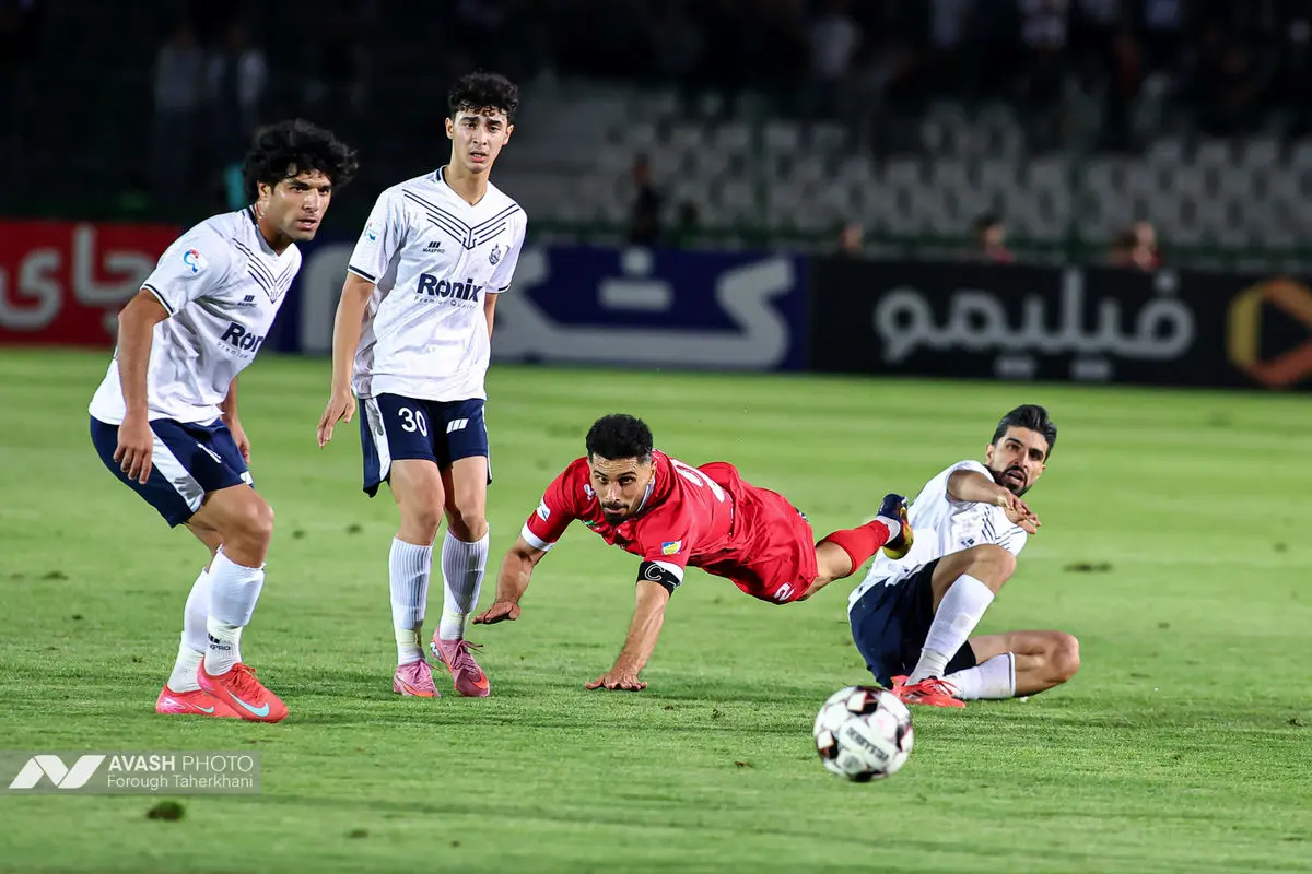 لیگ برتر فوتبال - پرسپولیس و ملوان