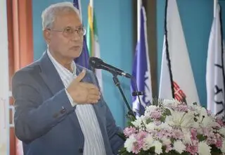 ربیعی: دوره پول‌پاشی و وام‌های بی‌ضابطه گذشته است
