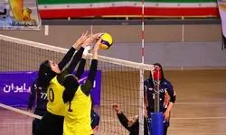 تقابل پنج مدعی برای قهرمانی نیم‌فصل والیبال بانوان