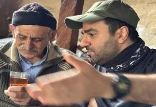 یاسر طالبی جایزه بهترین پروژه داکس بارسلونا را دریافت کرد