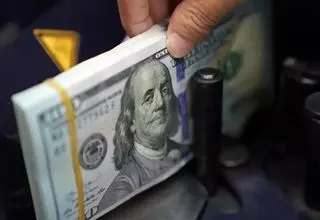  دستیابی دلار به ۷۲ هزار و ۳۲ تومان در بازار توافقی