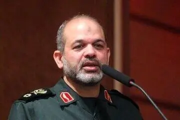 دلنوشته سرلشکر احمدی: با پایان دردهای مردم فلسطین جهان برای طلوع خورشید ولایت آماده‌تر خواهد شد
