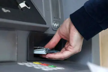 تاکید بازرسکل بانکها و بیمه سازمان بازرسی کل کشور بر توزیع مناسب اسکناس