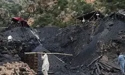 جان باختن ۲۵ نفر در حادثه معدن در پاکستان + عکس 