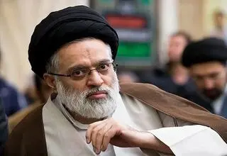 زندگینامه آیت الله سید مصطفی خامنه‌ای/ پسری که بر پیکر پدر شهید نماز خواند