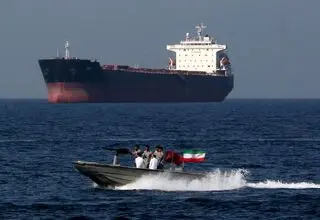 پس لرزه‌های بستن تنگه هرمز؛ بنادر نفتی عراق تعطیل شد