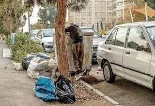 بررسی روند فقرزدایی در جامعه ایران