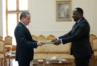 دیدار سفیر جدید ساحل عاج با عراقچی