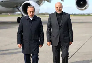 دفاع عزتمندانه؛ مذاکرات شجاعانه