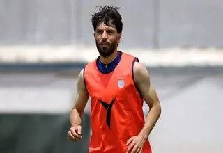 کودتاگر استقلال به دردسر افتاد