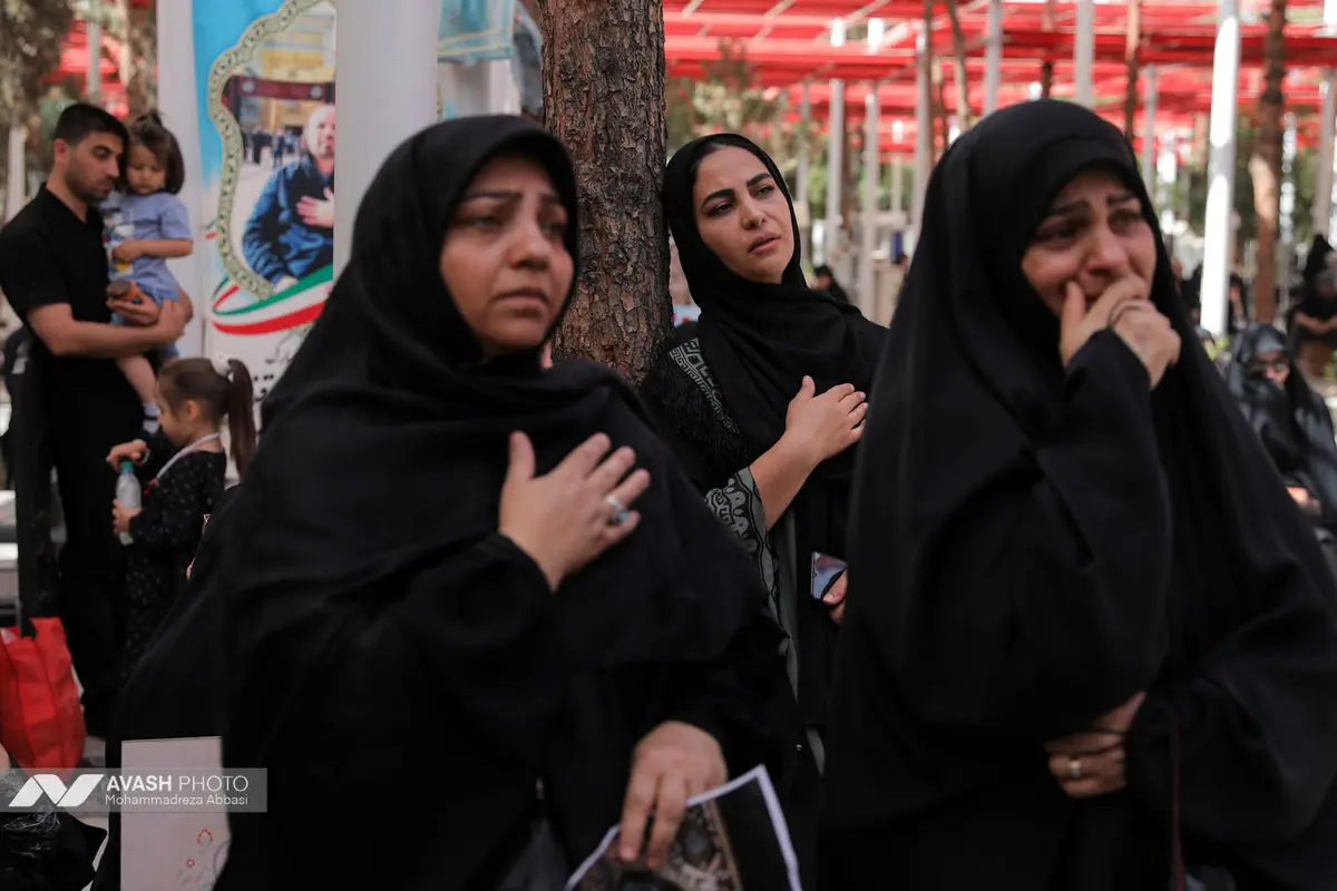 مراسم تشییع پیکر سردار حاجی زاده