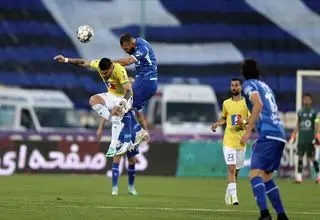 زمان دیدار استقلال و صنعت‌نفت تغییر کرد