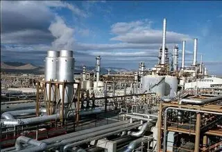 عرضه سهام پتروشیمی «اروند» در بورس