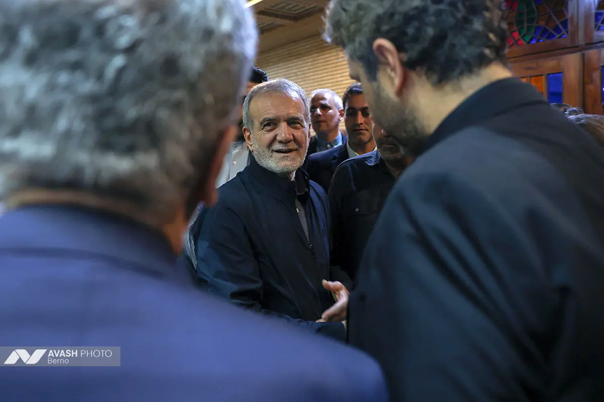 مراسم ترحیم مادر «سید مهدی طباطبایی» معاون ارتباطات و اطلاع‌رسانی دفتر رئیس جمهور