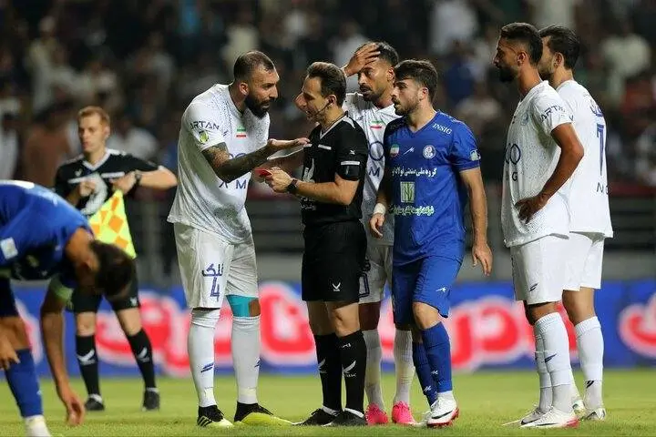 اسماعیل صفیری: عملکرد داوران با کمک VAR خوب بود