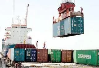 جنگ اقتصادی با تهران 