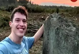 یک تخت سنگ معمولی اثر تاریخی ۳۷۰۰ ساله از آب در آمد!