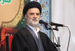 عبور کشتی‌های کشورهای تحریم‌کننده ایران از تنگه هرمز ممنوع می‌شود