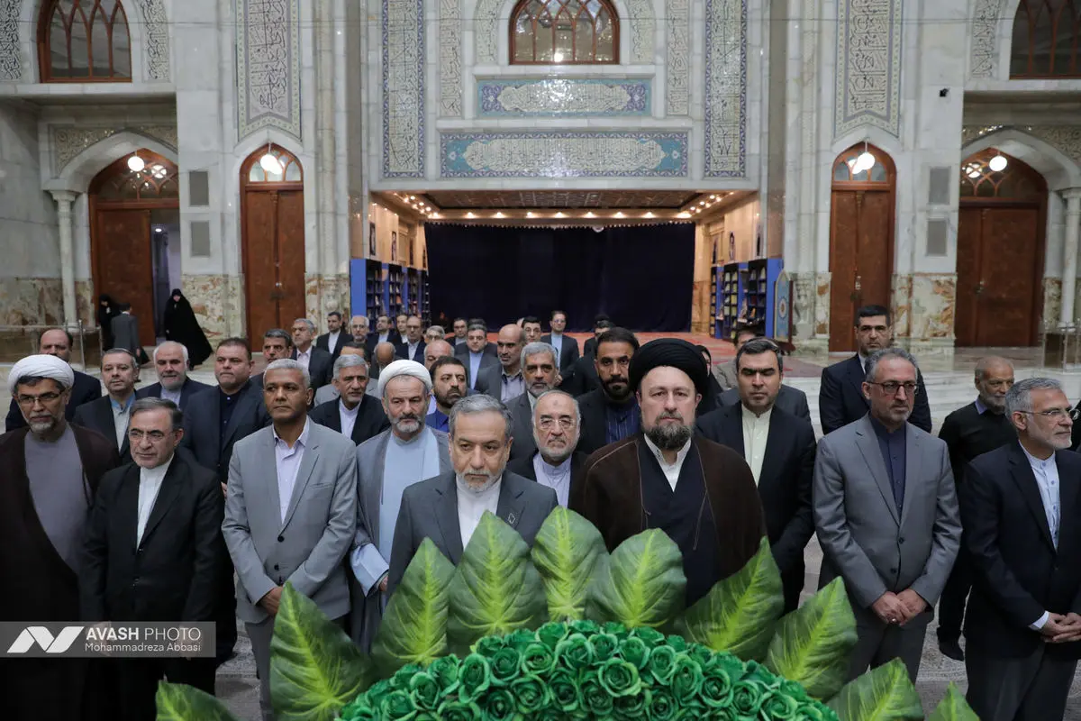 تجدید میثاق مسئولان وزارت خارجه با آرمان‌های امام خمینی(ره)