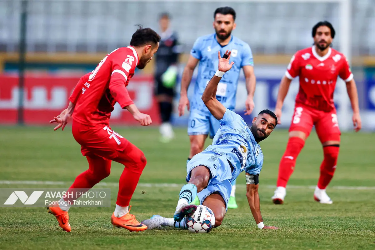 لیگ برتر فوتبال؛ پرسپولیس و چادرملو