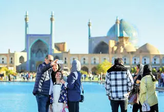 پیامد پیامک‌های حجاب نوروزی 
