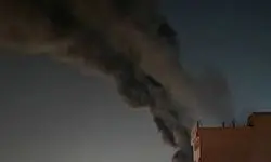 تصاویر آتش سوزی و دود غلیظ در شرق تهران
