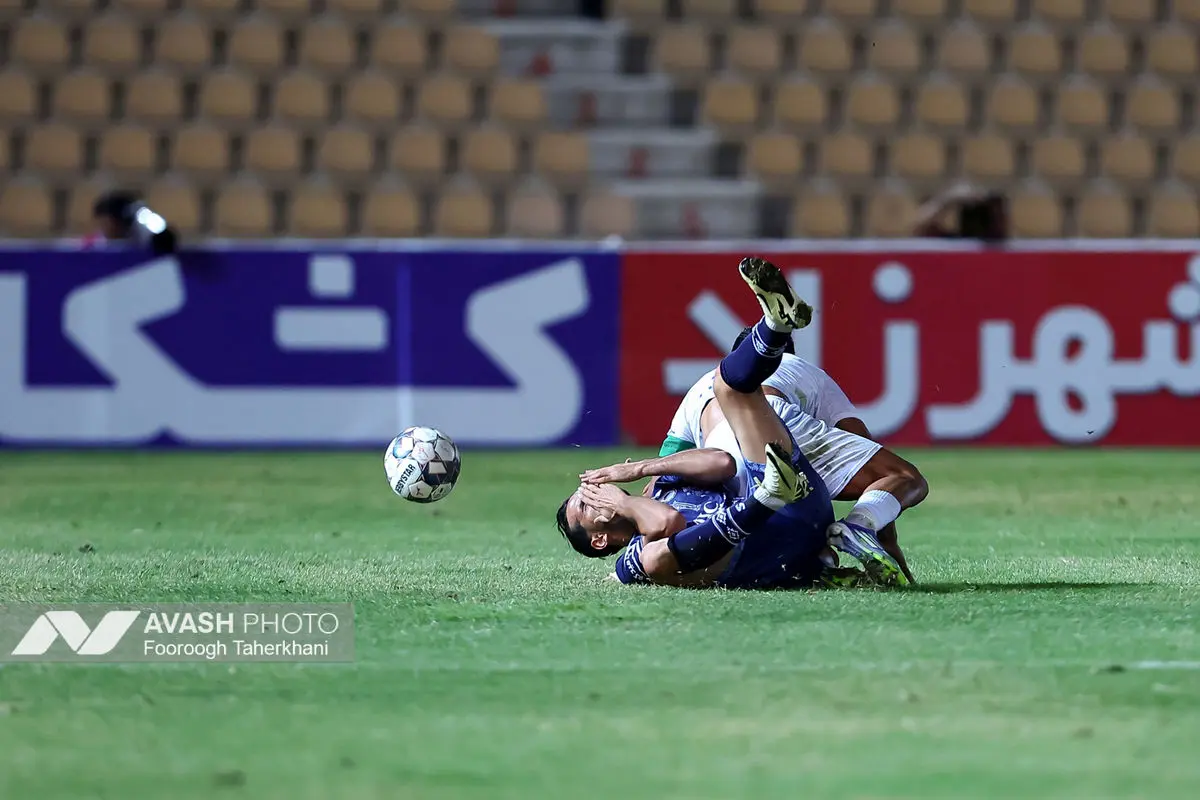 لیگ برتر فوتبال - استقلال و چادرملو