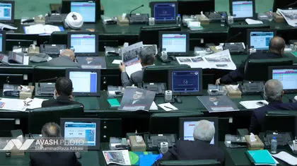 قادری: کمیسیون برنامه و بودجه قوانین دائمی بودجه را شخم زده است/ مفتح: دولت باید تا اوایل دی ماه لایحه بودجه را به مجلس ارائه دهد