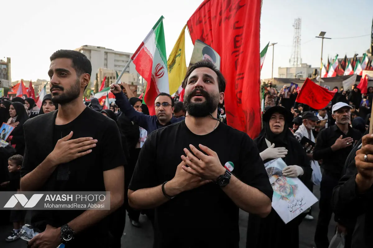 مراسم تشییع پیکر مطهر رهبر شهید انقلاب در تهران -