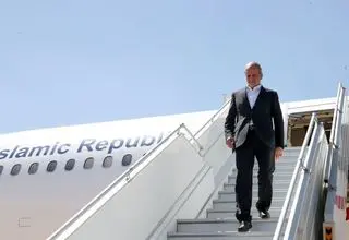 پزشکیان وارد استان گلستان شد