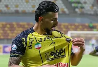 محمد عسگری: بهترین تصمیم را برای مصدومیتم می‌گیرم/ سپاهان می تواند شکست مقابل پرسپولیس را جبران کند