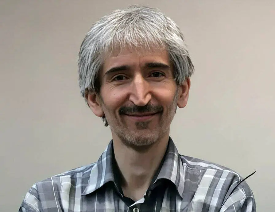 درگذشت وصال روحانی؛ روزنامه‌نگاری که هرگز قلمش را نفروخت