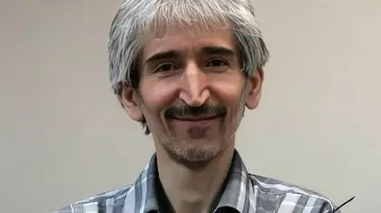 درگذشت وصال روحانی؛ روزنامه‌نگاری که هرگز قلمش را نفروخت