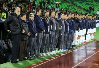 قلعه‌نویی: شهادت دختران لکه ننگینی بر شعارهای دشمنان است/ ایران امن‌ترین جا برای دختران فوتبالیست است