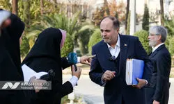 حاشیه جلسه هیات دولت - ۱۲ آذر