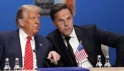 دبیرکل ناتو درباره گرینلند با ترامپ گفت‌وگو کرد